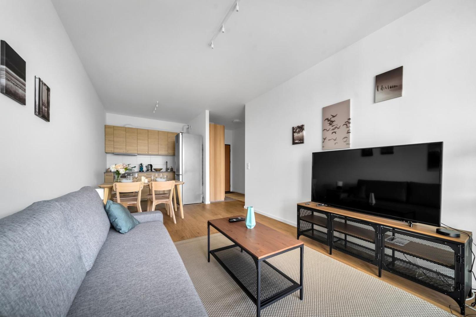 Praga - Workspace, Balcony And Parking By Rentujemy Leilighet